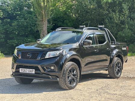 NISSAN NAVARA 2.3 dCi Trek -1